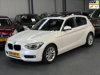 BMW 1-SERIE 116i Business+ Automaat Schuifdak Xenon Trekhaak