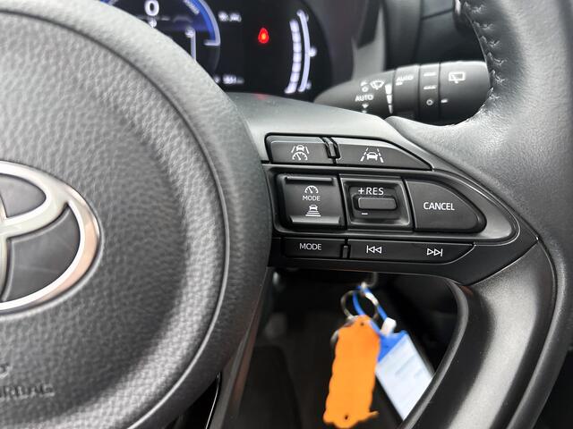 Toyota Yaris 1.5 Hybrid 115 Dynamic Limited | BTW Voertuig | Apple CarPlay/Android auto | Achteruitrijcamera | Cruise Control Adaptive | Climate Control