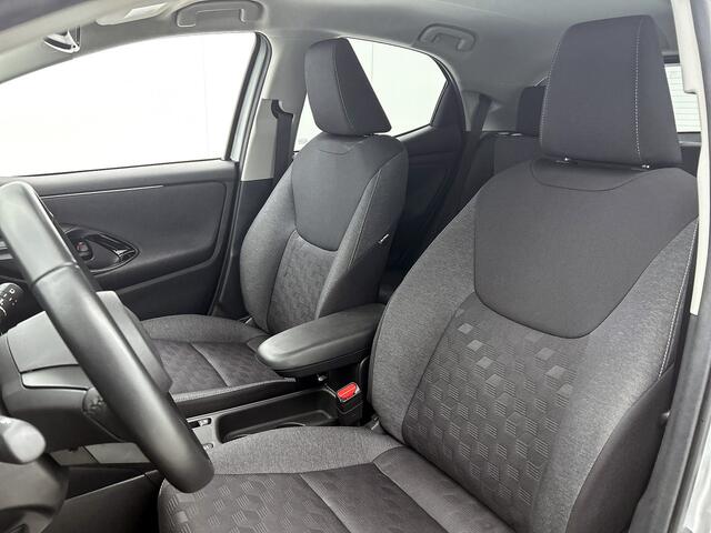 Toyota Yaris 1.5 Hybrid 115 Dynamic Limited | BTW Voertuig | Apple CarPlay/Android auto | Achteruitrijcamera | Cruise Control Adaptive | Climate Control