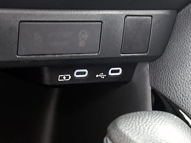 Toyota Yaris 1.5 Hybrid 115 Dynamic Limited | BTW Voertuig | Apple CarPlay/Android auto | Achteruitrijcamera | Cruise Control Adaptive | Climate Control