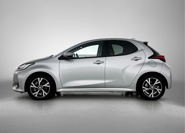 Toyota Yaris 1.5 Hybrid 115 Dynamic Limited | BTW Voertuig | Apple CarPlay/Android auto | Achteruitrijcamera | Cruise Control Adaptive | Climate Control