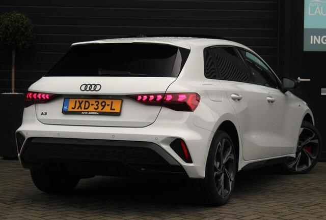 Audi A3 SPORTBACK 45 TFSI e S edition Competition | fabrieksgarantie | Panorama Dak | 3x S-line | Leer | ACC | Matrix