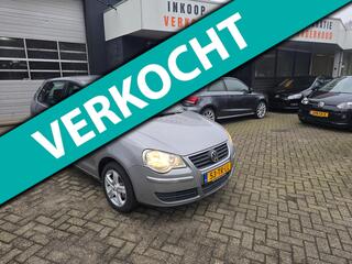 Volkswagen Polo (2002 - 2009)