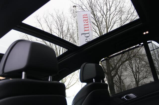BMW X5 XDrive45e High Executive PANO-DAK DEALER. OND. NL-AUTO SOH 82,3%