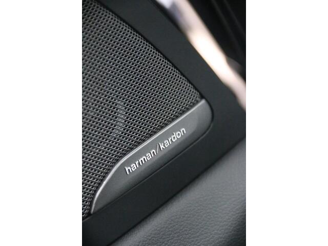 BMW X5 XDrive45e High Executive PANO-DAK DEALER. OND. NL-AUTO SOH 82,3%