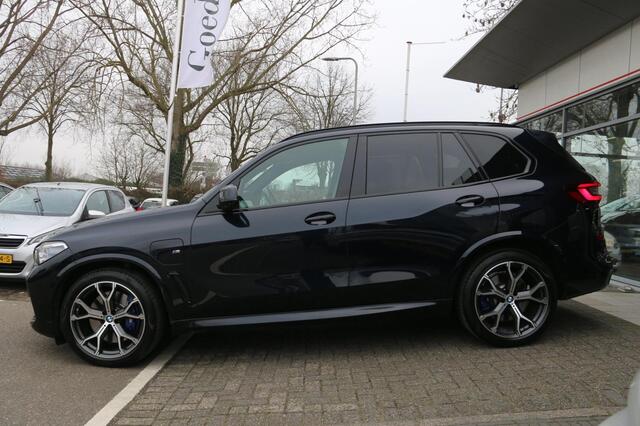 BMW X5 XDrive45e High Executive PANO-DAK DEALER. OND. NL-AUTO SOH 82,3%