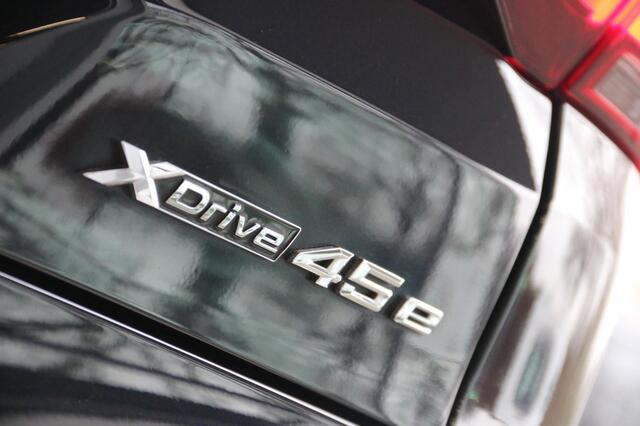 BMW X5 XDrive45e High Executive PANO-DAK DEALER. OND. NL-AUTO SOH 82,3%