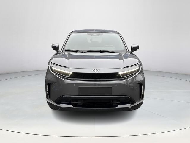 Toyota Urban CRUISER Dynamic 61 kWh E AUTO/ ELEKTRISCH