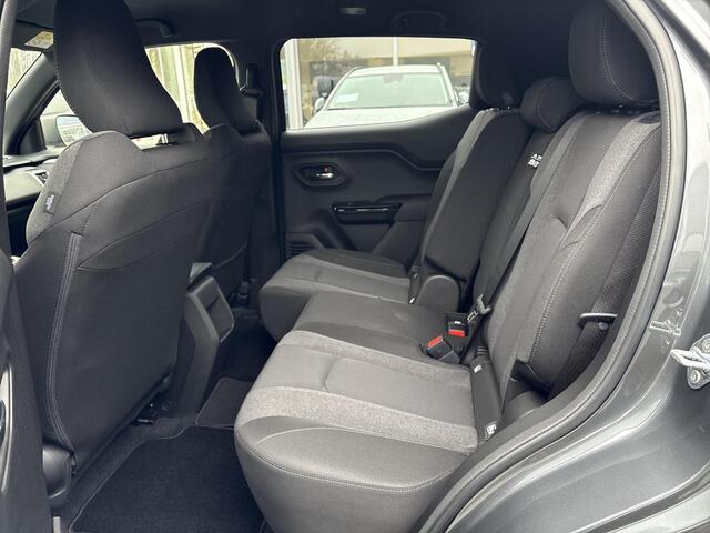 Toyota Urban CRUISER Dynamic 61 kWh E AUTO/ ELEKTRISCH