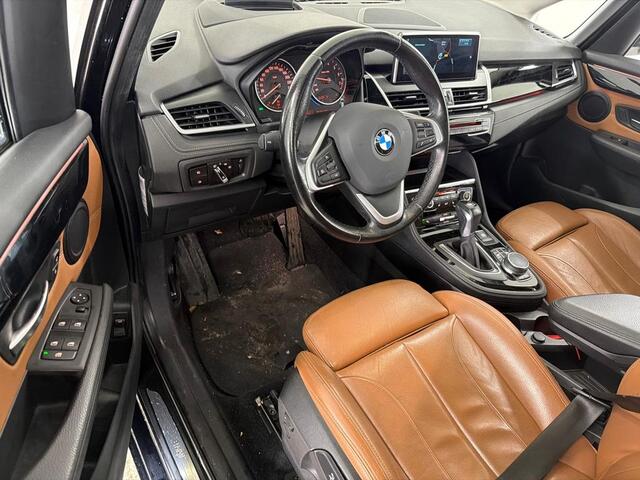 BMW 2-Serie GRAN TOURER 220i 7p. High Executive / NL PRIJS 15599