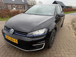 Volkswagen Golf VII