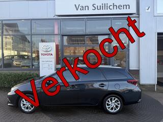 Toyota Auris Touring Sports