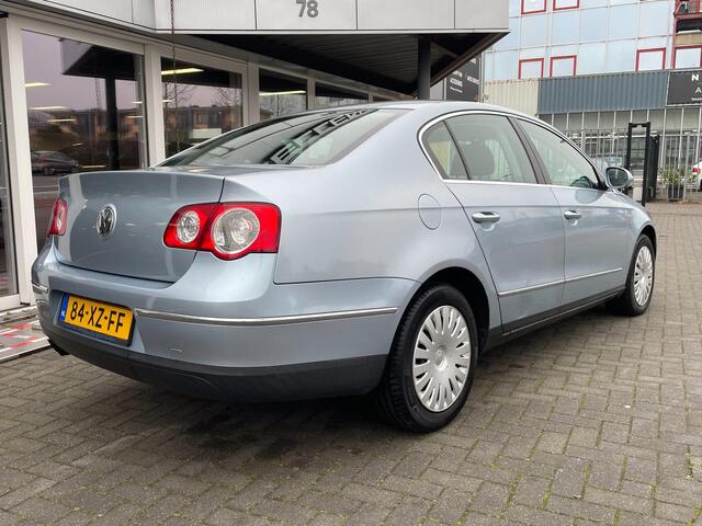 Volkswagen Passat 2.0 FSI Comfortline