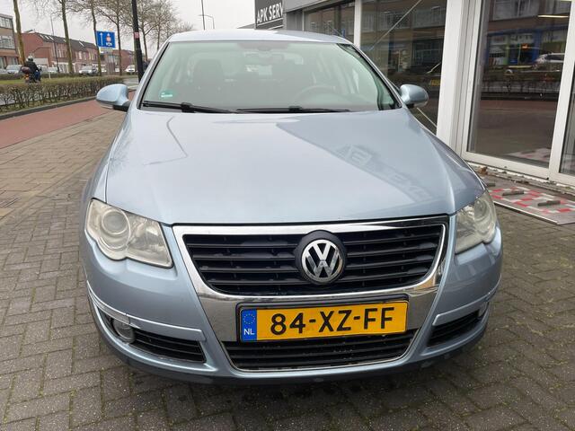 Volkswagen Passat 2.0 FSI Comfortline