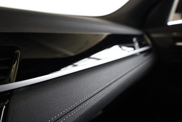 BMW X2 xDrive25e Leder 'Dakota' Schwarz | Navigatiesysteem | Stoelverwarming