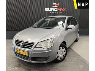 Volkswagen Polo (2002 - 2009)