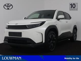 TOYOTA URBAN CRUISER Executive 61 kWh | Panoramadak | Nieuw model | Grote Batterij |
