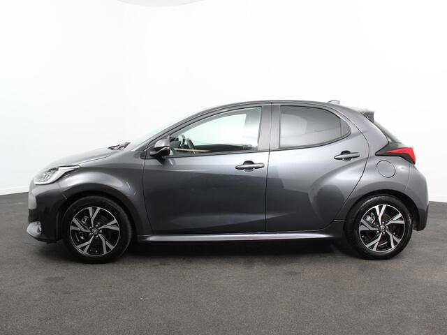 Toyota Yaris 1.5 Hybrid Dynamic Automaat Climate control Cruise control adaptieve LED Achteruitrijcamera Lane assist Apple Carplay/ Android Auto Keyless star