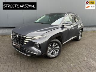 HYUNDAI TUCSON 1.6 T-GDI HEV 180PK /Led /Pano /Winterpakket