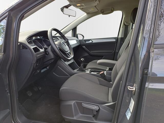 Volkswagen Touran TSI Comfortline 7-Pers. /Clima/Navi/Carplay/Cruise/