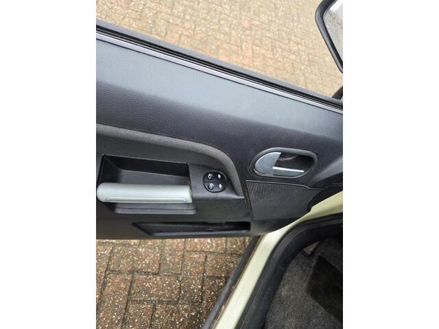Ford Fusion 1.4-16V Futura/TREKHAAK