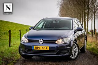 Volkswagen Golf VII