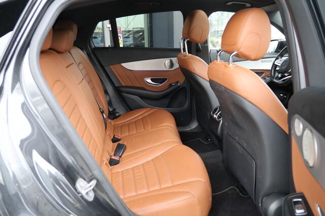 Mercedes-Benz GLC Coup� 300e 4Matic AMGPANOBURMEISTERKEYLESS360 CAMERANL
