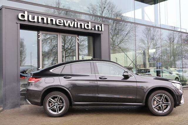 Mercedes-Benz GLC Coup� 300e 4Matic AMGPANOBURMEISTERKEYLESS360 CAMERANL