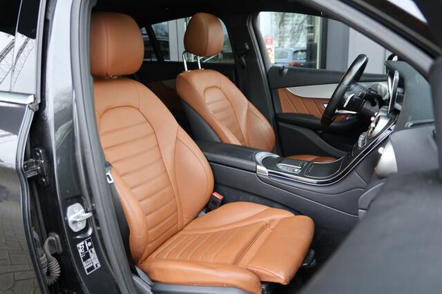 Mercedes-Benz GLC Coup� 300e 4Matic AMGPANOBURMEISTERKEYLESS360 CAMERANL