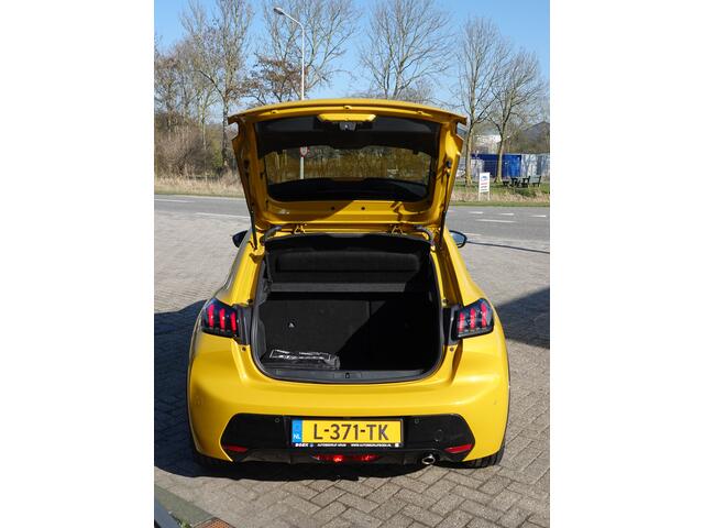 Peugeot 208 1.2 PureTech GT 100PK H-LEER | GR. NAVI | STOELVERW. | LED