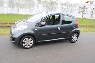 PEUGEOT 107 1.0-12V XS 5 Drs met Airco.