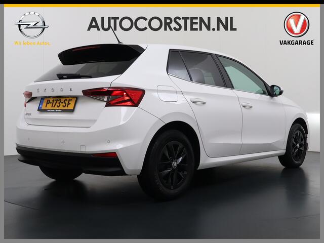 Skoda Fabia 96PK Navi Camera Pdc Apple Carplay Android Keyless Stoelverwarming Cruise Control ECC Lmv Isofix Privacyglas Led Smartlink Bluetooth Licht-/Rege
