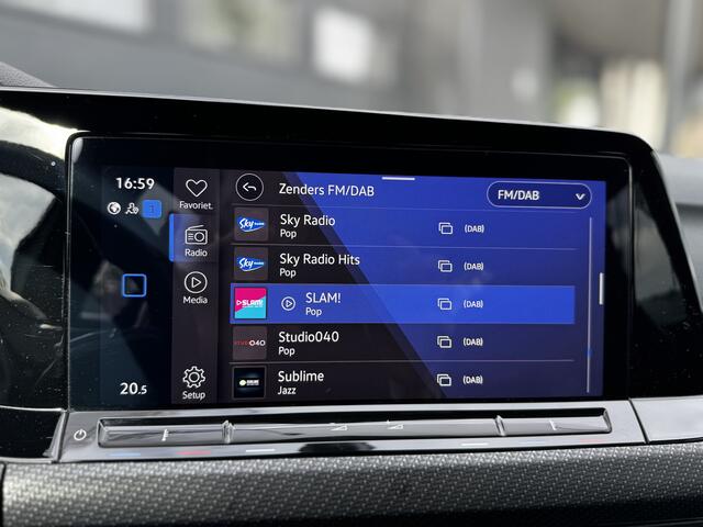 Volkswagen Golf 1.5 eTSI 150PK R-Line 3x R-Line | ACC | Climate | Navi | Carplay |Sfeerverl. | �18.950,- Incl. BTW