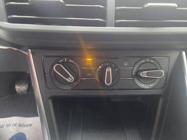 Volkswagen Polo 1.0 TSI Life Cruise control/ Navigatie/ Apple carplay- Android auto/ LM velgen/ Rijklaarprijs