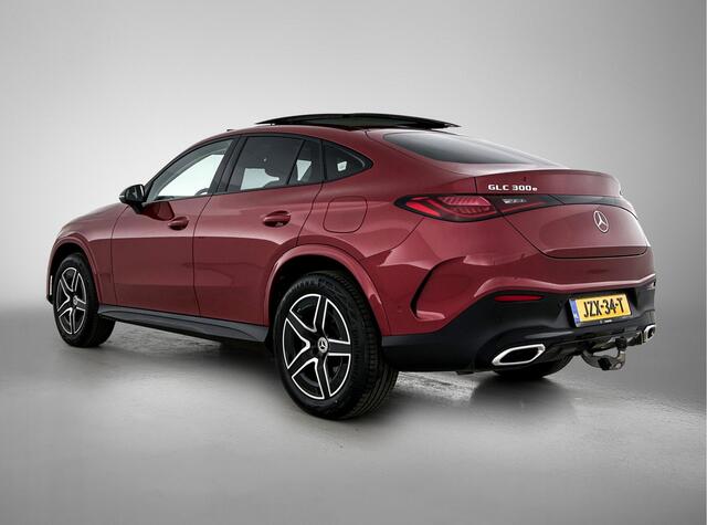 Mercedes-Benz GLC Coup� 300 e 4MATIC AMG Nightpakket | Panoramadak | Trekhaak | Rijassistentiepack / Distronic | 360� Camera | Stuur en Stoelverwarming | Inclusief 