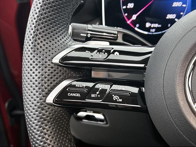 Mercedes-Benz GLC Coup� 300 e 4MATIC AMG Nightpakket | Panoramadak | Trekhaak | Rijassistentiepack / Distronic | 360� Camera | Stuur en Stoelverwarming | Inclusief 