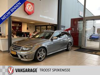 MERCEDES-BENZ C-KLASSE Estate 63 AMG Origineel NL/Volledig Dealer Onderhouden/Panoramadak/Leder/Navigatie/Spraakbediening/Elektrische & Verwarmde Stoelen/Climate Control/Cruise Control/Harman-Kardon Installatie/Elektrische Kofferbak/Elektrische, Inklapbare & Verwarmde Spiegels,