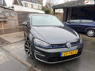 Volkswagen Golf VII