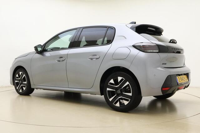 Peugeot 208 1.2 PureTech 100pk Allure | Navigatie | Camera | Climate control | Cruise control | Carplay | DAB | Lichtmetalen velgen | Parkeersensoren