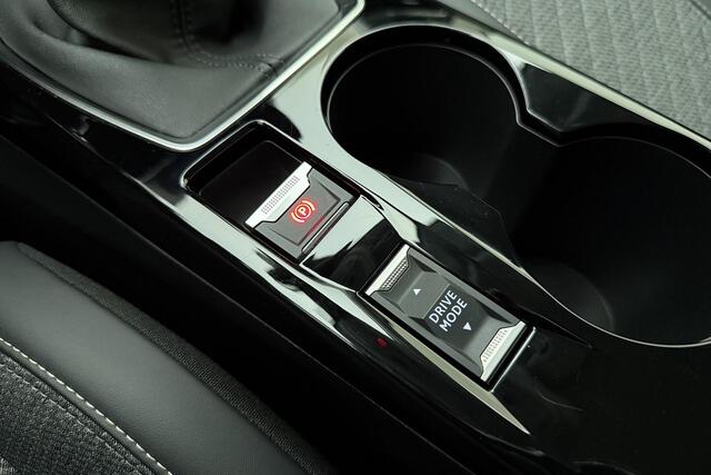 Peugeot 208 1.2 PureTech 100pk Allure | Navigatie | Camera | Climate control | Cruise control | Carplay | DAB | Lichtmetalen velgen | Parkeersensoren