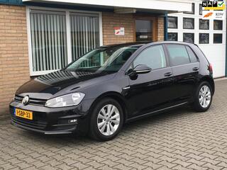 Volkswagen Golf VII