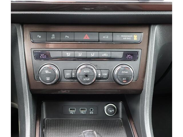 Seat Ateca 1.4 EcoTSI Xcellence Pano/Led/Camera/Alcantara/Navi/DSG