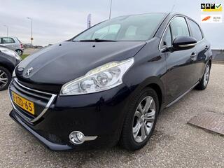 PEUGEOT 208 1.2 VTi Allure Airco Panodak Trekhaak Navi 1eigenaar