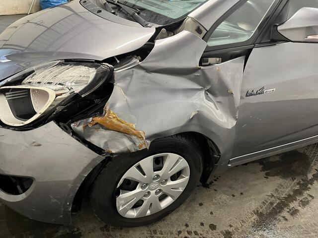 Hyundai IX20 1.4i i-Motion - Schade