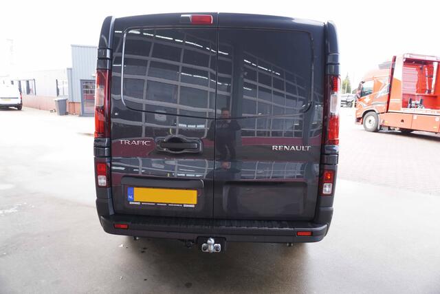 Renault Trafic 2.0 Blue dCi 130PK T29 L2H1 Advance Dubbelcabine Nr. V132 | Airco | Cruise | Camera |Trekhaak | Apple CP- Android auto | 17LM velgen