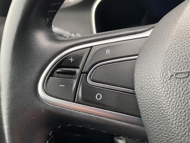 Renault Megane Estate 1.3 TCe Bose | Automaat | Achteruitrijcamera | Bose audiosysteem | BLIS |