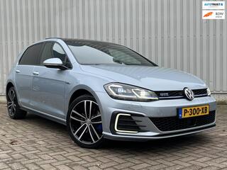 Volkswagen Golf VII