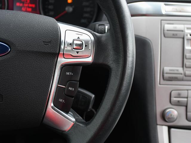 Ford S-MAX 2.0-16V VERWARMDE VOORRUIT/ CRUISE CONTROL