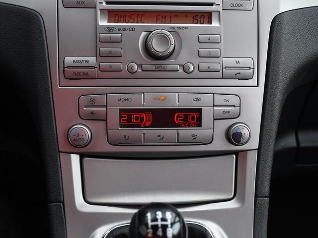 Ford S-MAX 2.0-16V VERWARMDE VOORRUIT/ CRUISE CONTROL