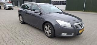 Opel Insignia Sports Tourer (2008 - 2017)